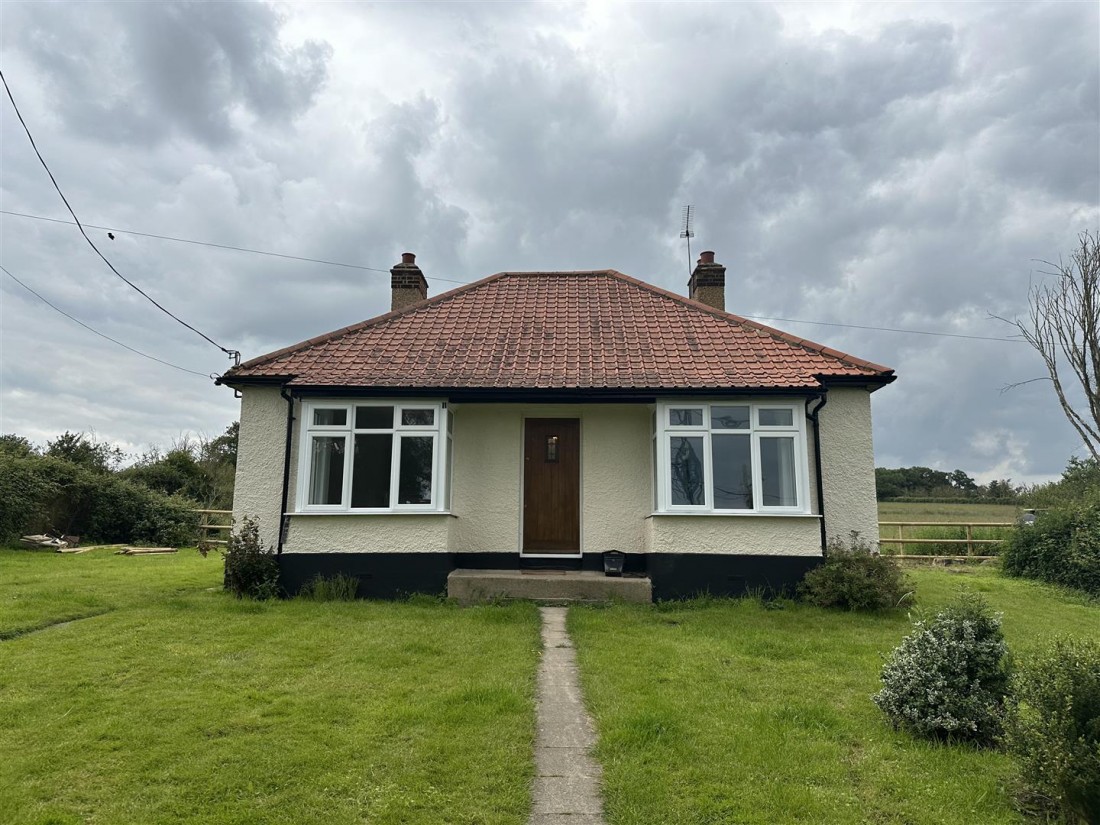 View Full Details for Cobbinsend Road, WALTHAM ABBEY, Essex