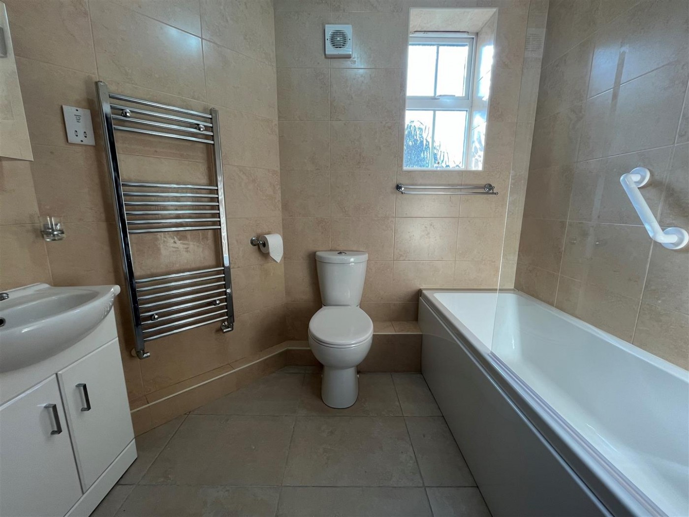 Images for Greenwich Way, Waltham Abbey