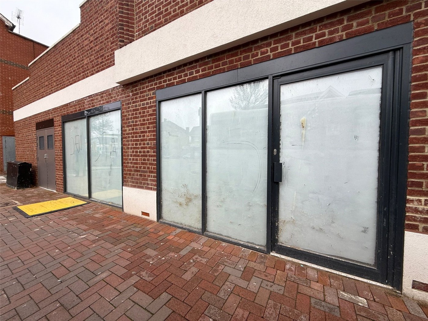 Images for Waltham Cross, Hertfordshire