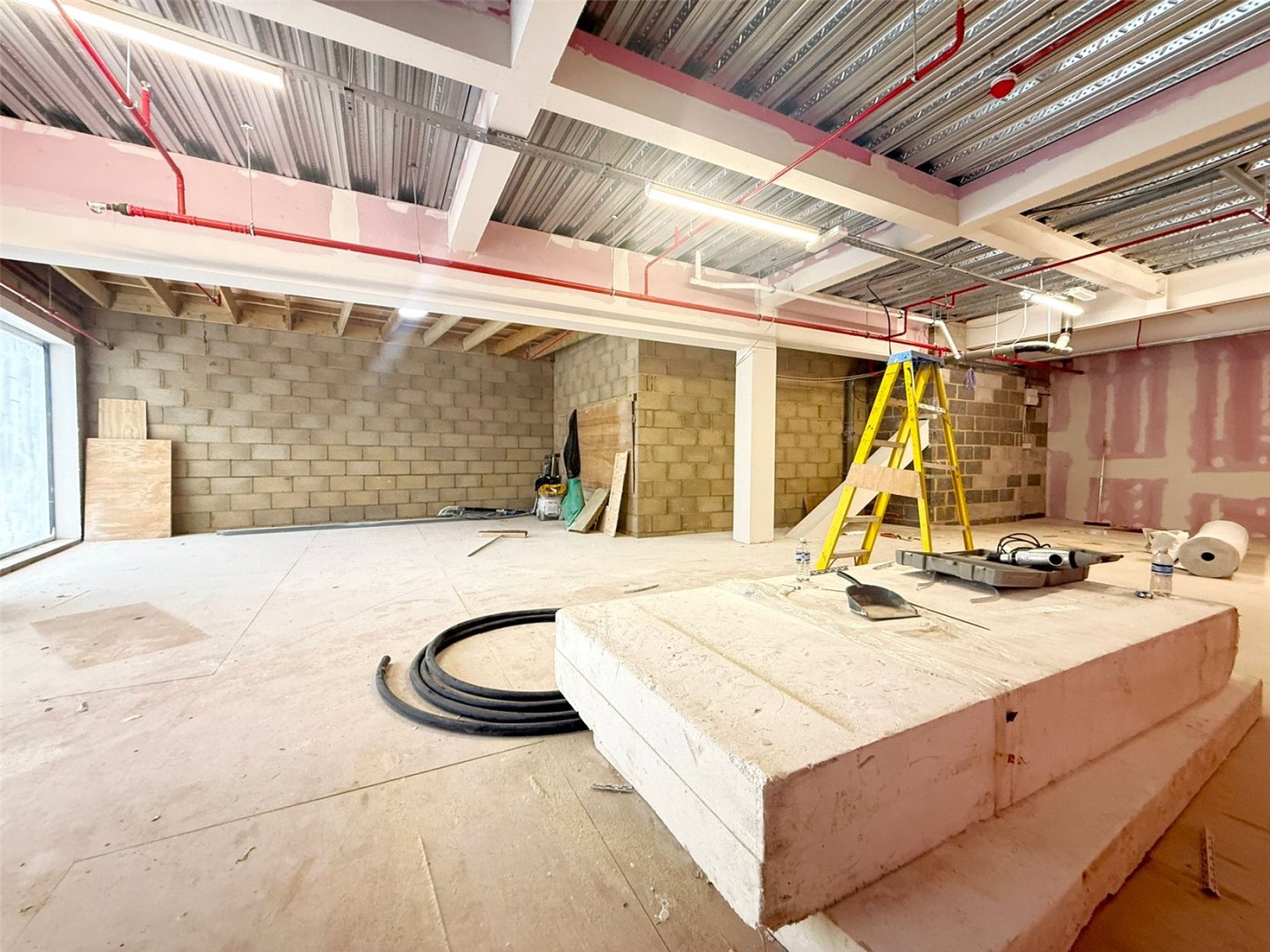 Images for Waltham Cross, Hertfordshire